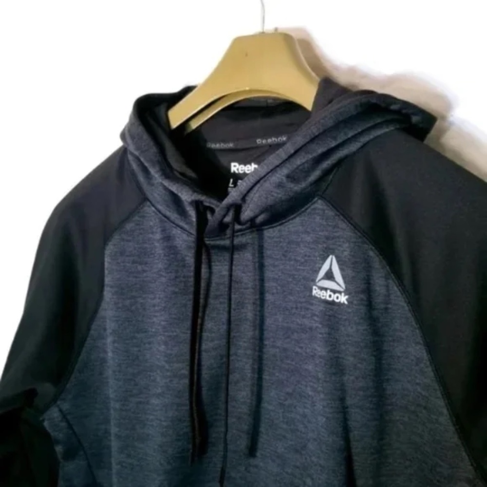 NEW Reebok Performance Pullover Hoodie - Picture 3 of 8